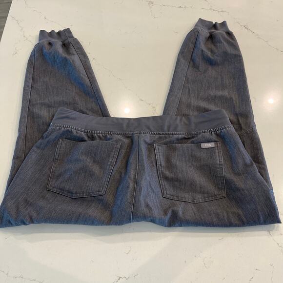 Figs Zamora Jogger Scrub Pants in Graphite size Medium‎ Petite - Picture 4 of 10
